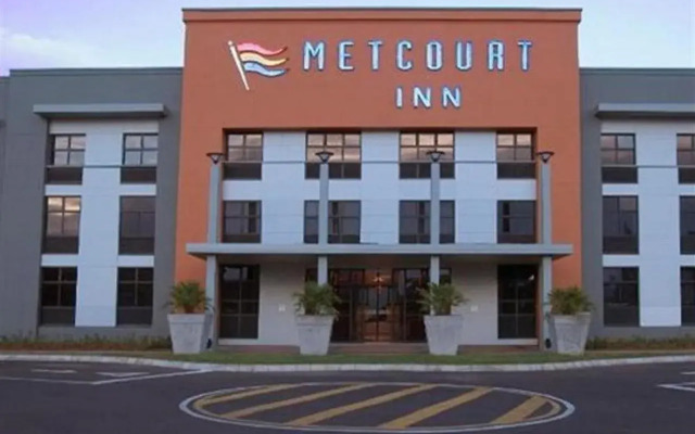 Peermont Metcourt Inn at The Grand Palm Resort