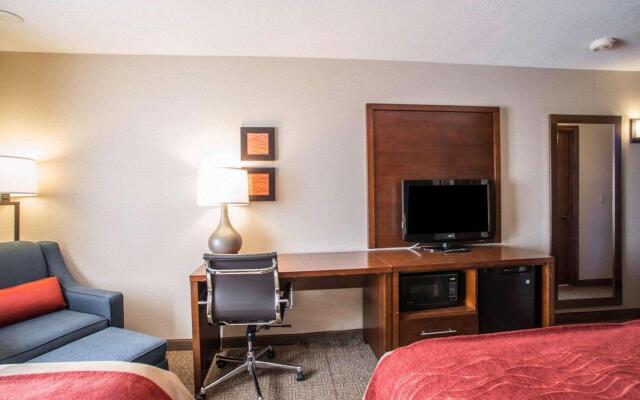 Quality Inn & Suites Boonville - Columbia