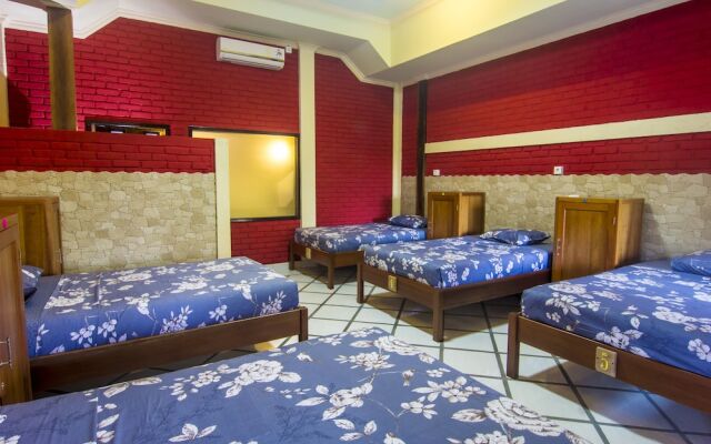 Puri Hostel