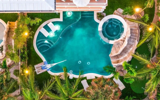 Blue Lagoon in Siesta Key