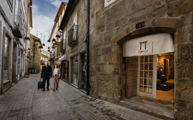 Viseu Ryokan - Hospedaria Japonesa