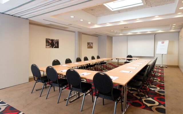 Leonardo Hotel Vienna Westbahnhof