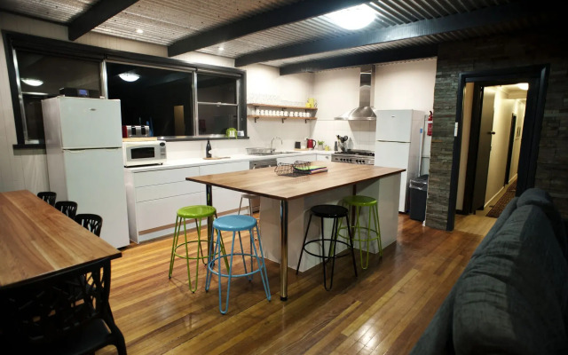 Amber Lodge Mt Buller - Hostel