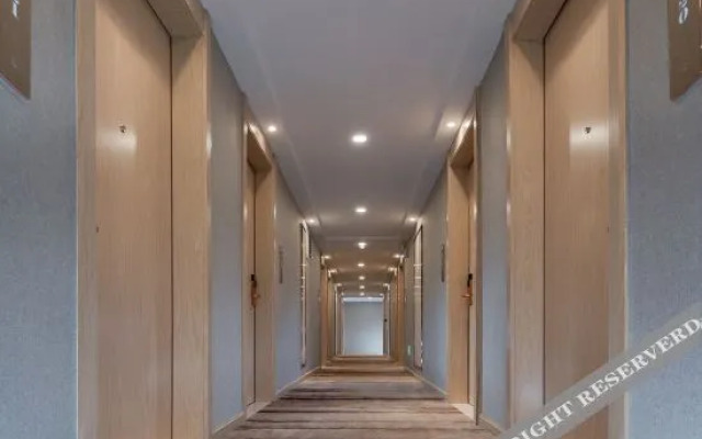 Vienna 3 Best Hotel (Shantou Chenghai Bus Terminal)