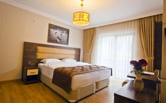 Panagia Suite Hotel