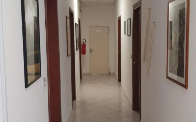 Hotel 4 Mori