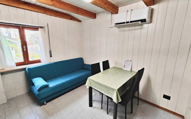 Quiet Two-room Apartment With Parking Space - Casa Montan