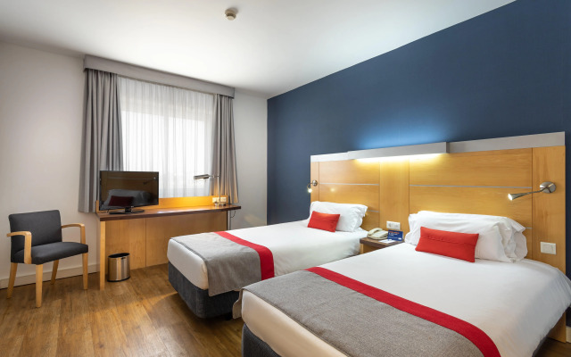 Holiday Inn Express Lisbon - Oeiras by IHG