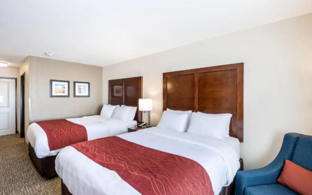 Super 8 Bonner Springs