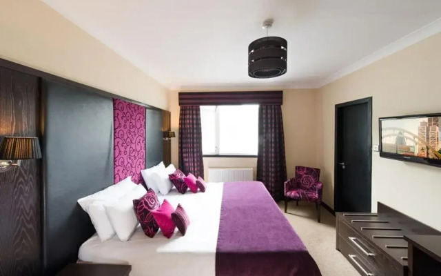 The Popinjay Hotel and Spa