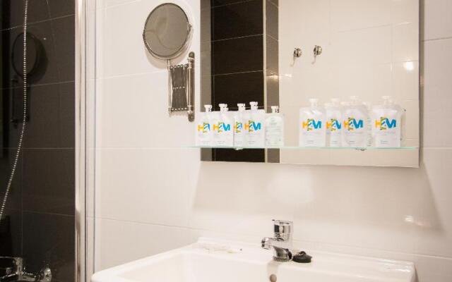 Holidays2Malaga Suites