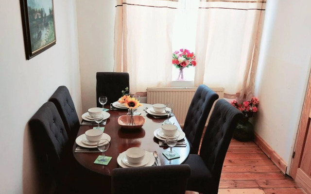 Beautiful 3-bed House in Chatham