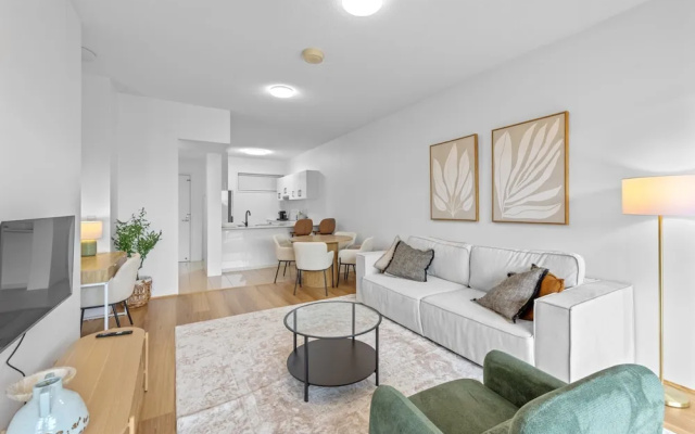 Modern Southbank Parklands Apartment Retreat – Guest Rooms – Brisbane