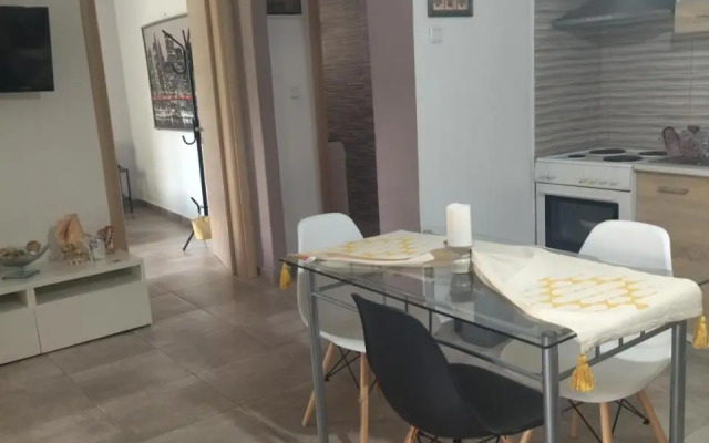 Sofis House