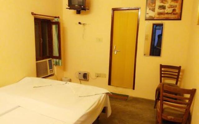 Mishra Guest House