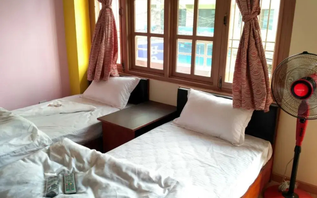 Hotel Om