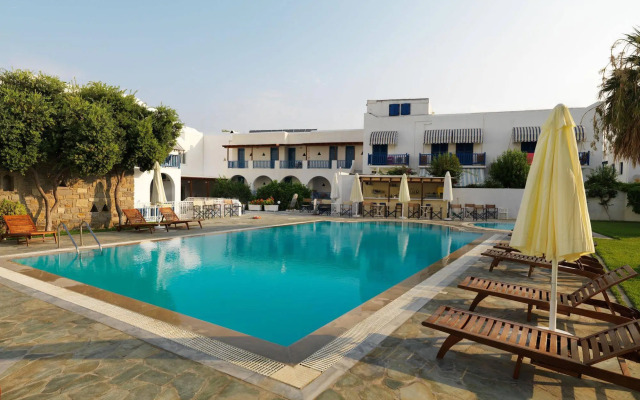 Polos Hotel
