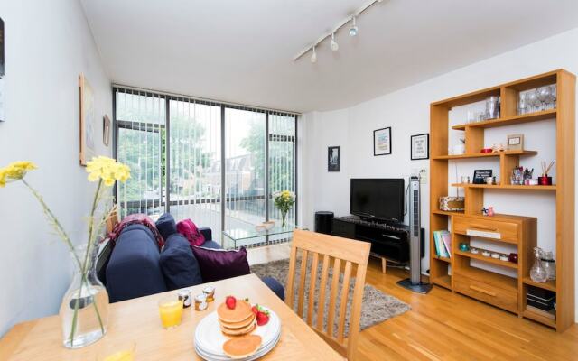 Beautiful and Bright 1BR Flat in Islington