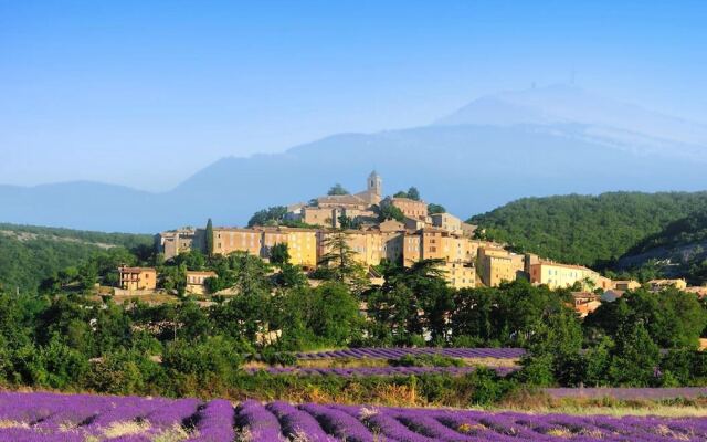 Apartment With 2 Bedrooms In Forcalquier With Wifi