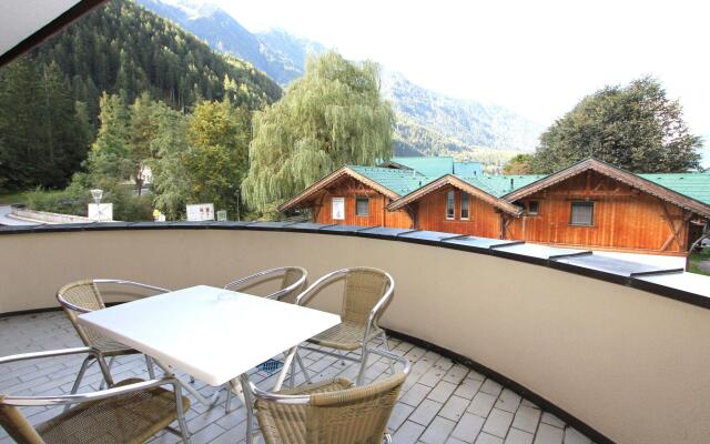 Lavish Apartment in Oetz with Balcony