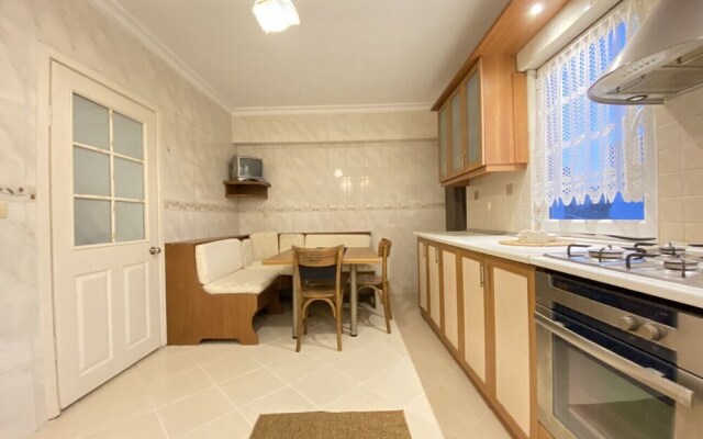 Missafir Sleek Flat in Nisantasi With Terrace