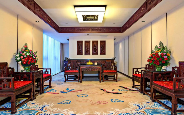 Imperial Palace Hotel