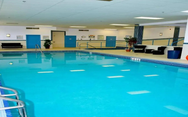 Coast Lethbridge Hotel & Conference Centre