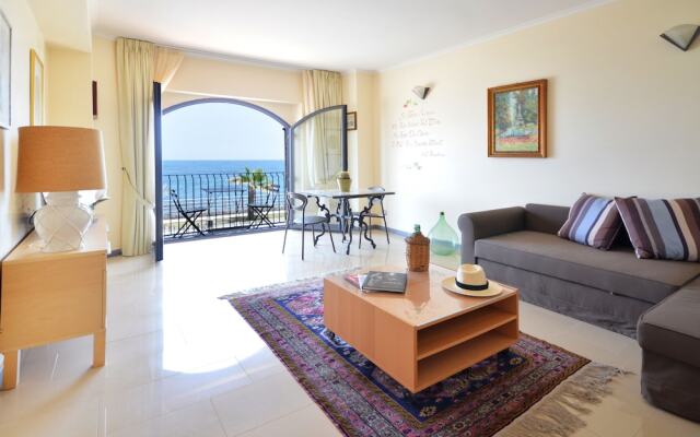 Mar Dei Poeti - Luxury Suites