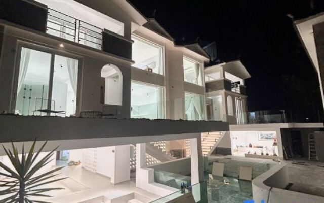 Yuni Jinxi Homestay (Dali Ancient City Branch)