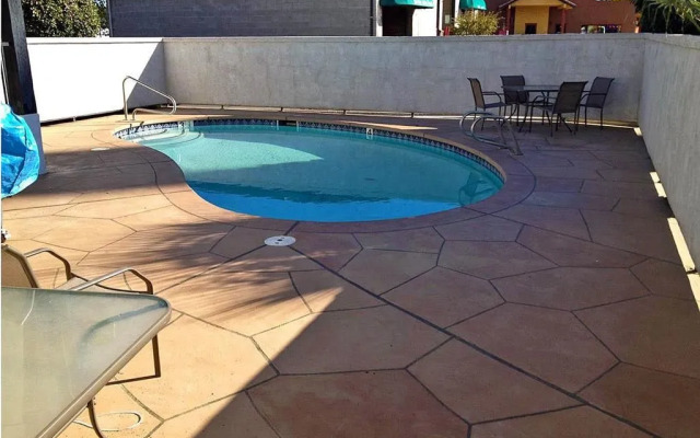 Motel 6 Anderson, CA - Redding Airport