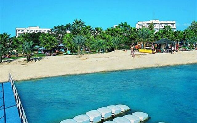 Louis Phaethon Beach Club