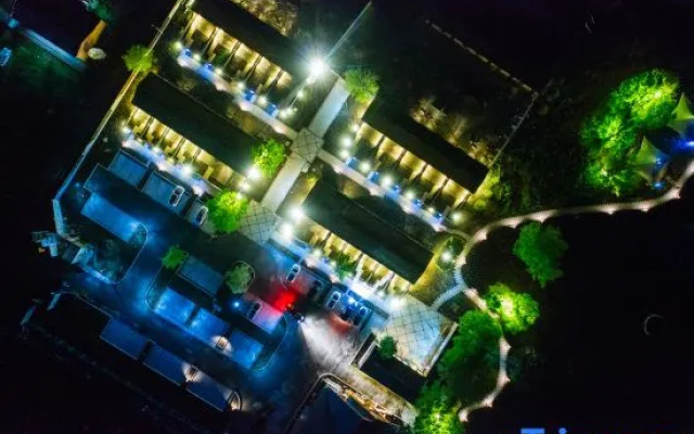 Xinyi Self-driving Camp Nalati East gate