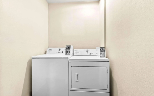 Comfort Inn Modesto