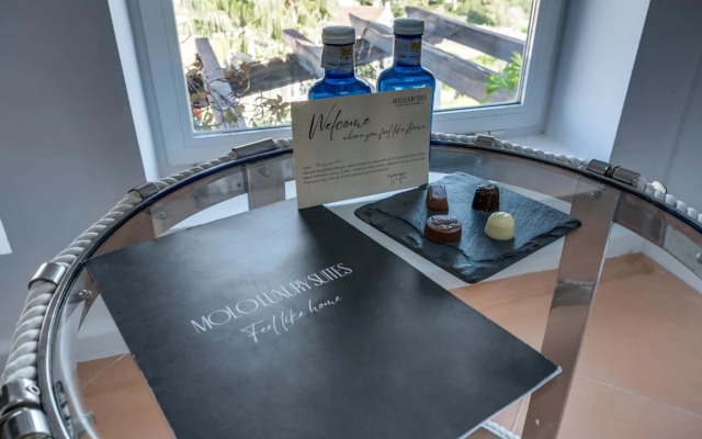Molo Luxury Suites Puerto Banus