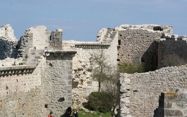 Beautiful Gite with Swimming Pool in Artigat