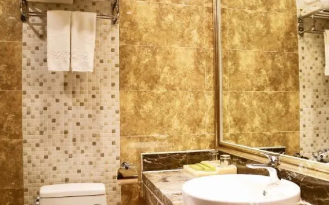 Urumqi Jiangxi Hotel