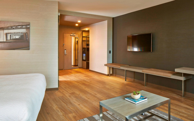 AC Hotel by Marriott Columbus Dublin