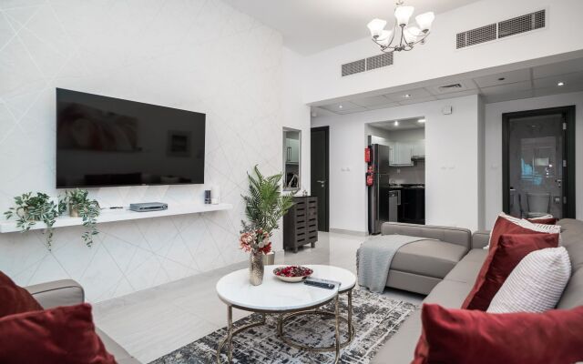 Apartment With Views In Business Bay Area