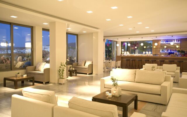 Maritimo Beach Hotel