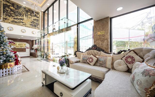 Phuc Nguyen Luxury Hotel
