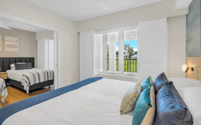 Elysium Private Apartments at The Beach Club