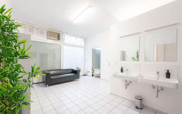 Robin Wood Apartment