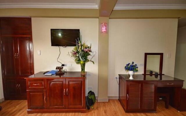 Indochina Airport Hotel