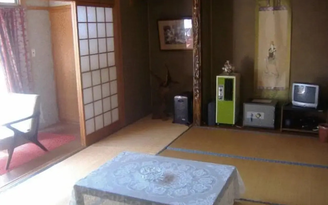 Saratoku Ryokan