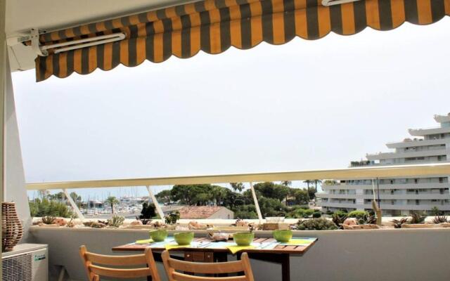 Appartement Villeneuve-Loubet, 2 pièces, 4 personnes - FR-1-252A-82