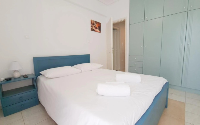Summer Breeze Apartment in Kalamata