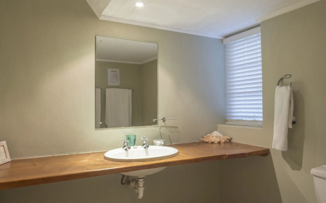 Cuninghams Island Guest House