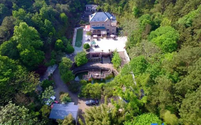 Rui Feng Mountain Hostel