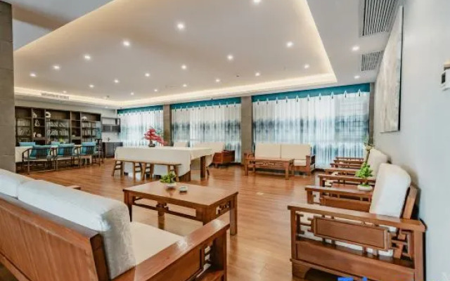 Qiongtai Hotel