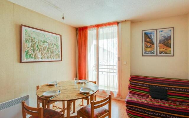 Appartement Cauterets, 1 pièce, 3 personnes - FR-1-401-53